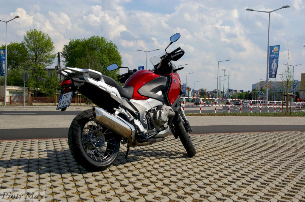 Honda Crosstourer 2012. Motocykl czy koń? Recenzja